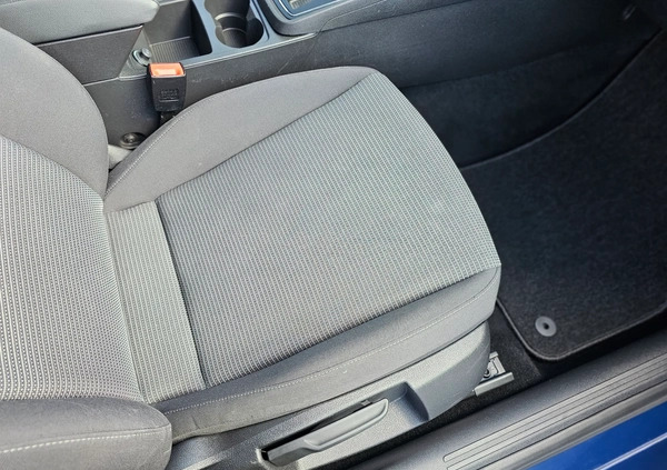 Seat Leon cena 37500 przebieg: 191227, rok produkcji 2019 z Krynica Morska małe 781